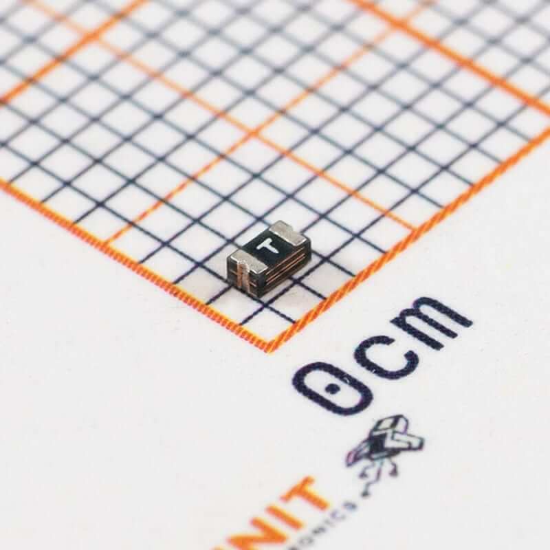 0603L150SLYR Fusible Reseteable 6V 3A SMD 0603