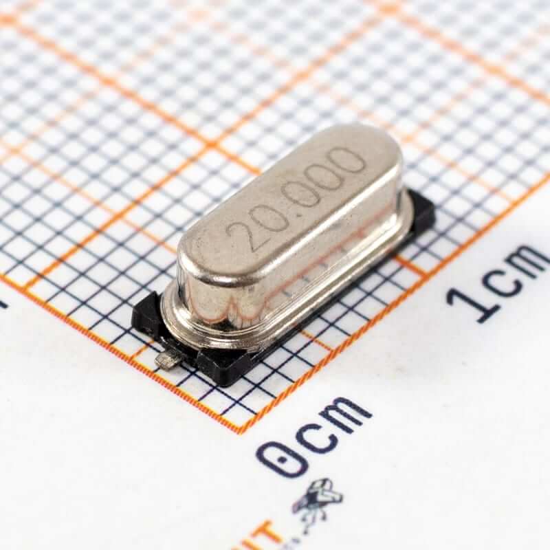 Oscilador 20MHz SMD HC-49SMD X49SM20MSD2SI