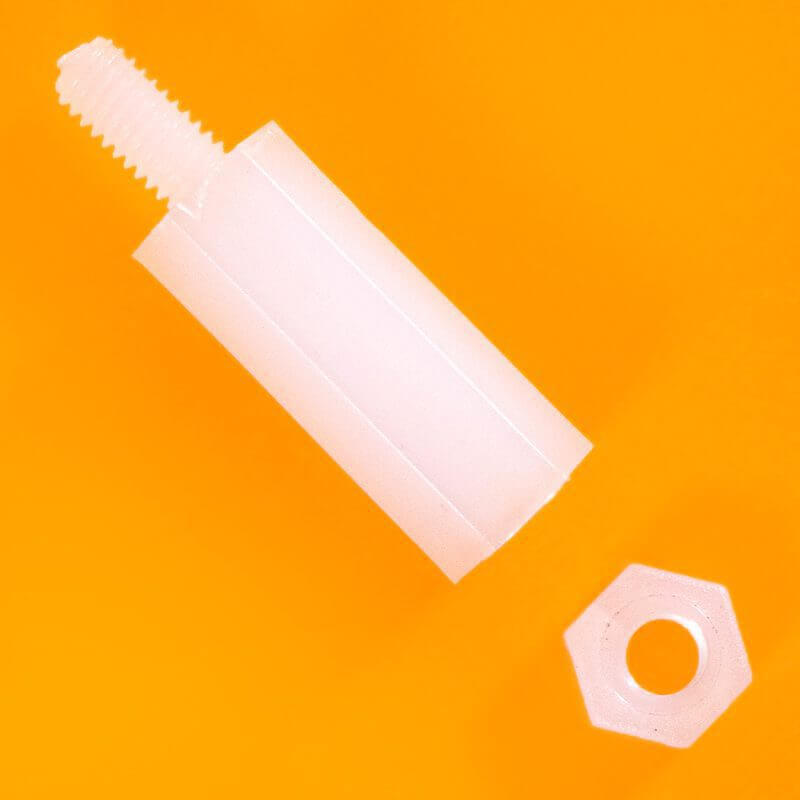 Separador para PCB de Nylon Diferentes Tamaños