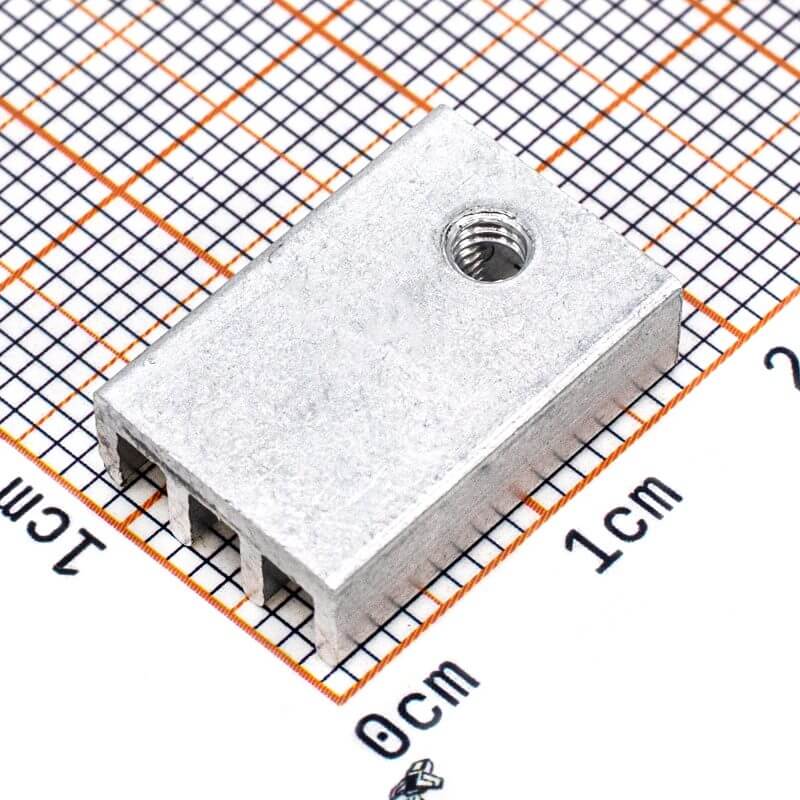TO-220 Disipador de Calor Aluminio Diferentes Tamaños - 17x11x5mm