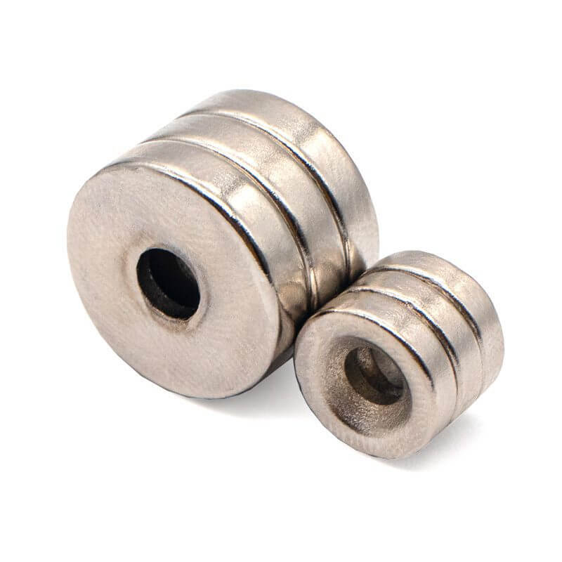 Imán de Neodimio Radial Perforado 8x3mm 15x4mm